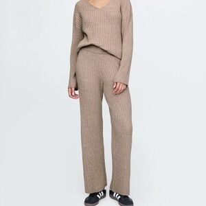 Gap Beige CashSoft Wide Rib Sweater Pants